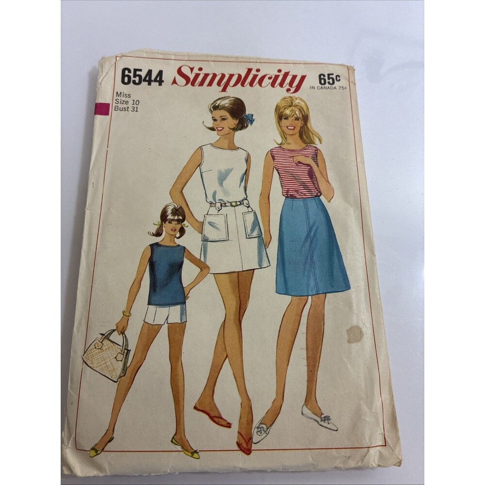 Simplicity 6544 Misses Skirt, Blouse & Shorts Pattern - Size 12 Bust 32 Waist 25